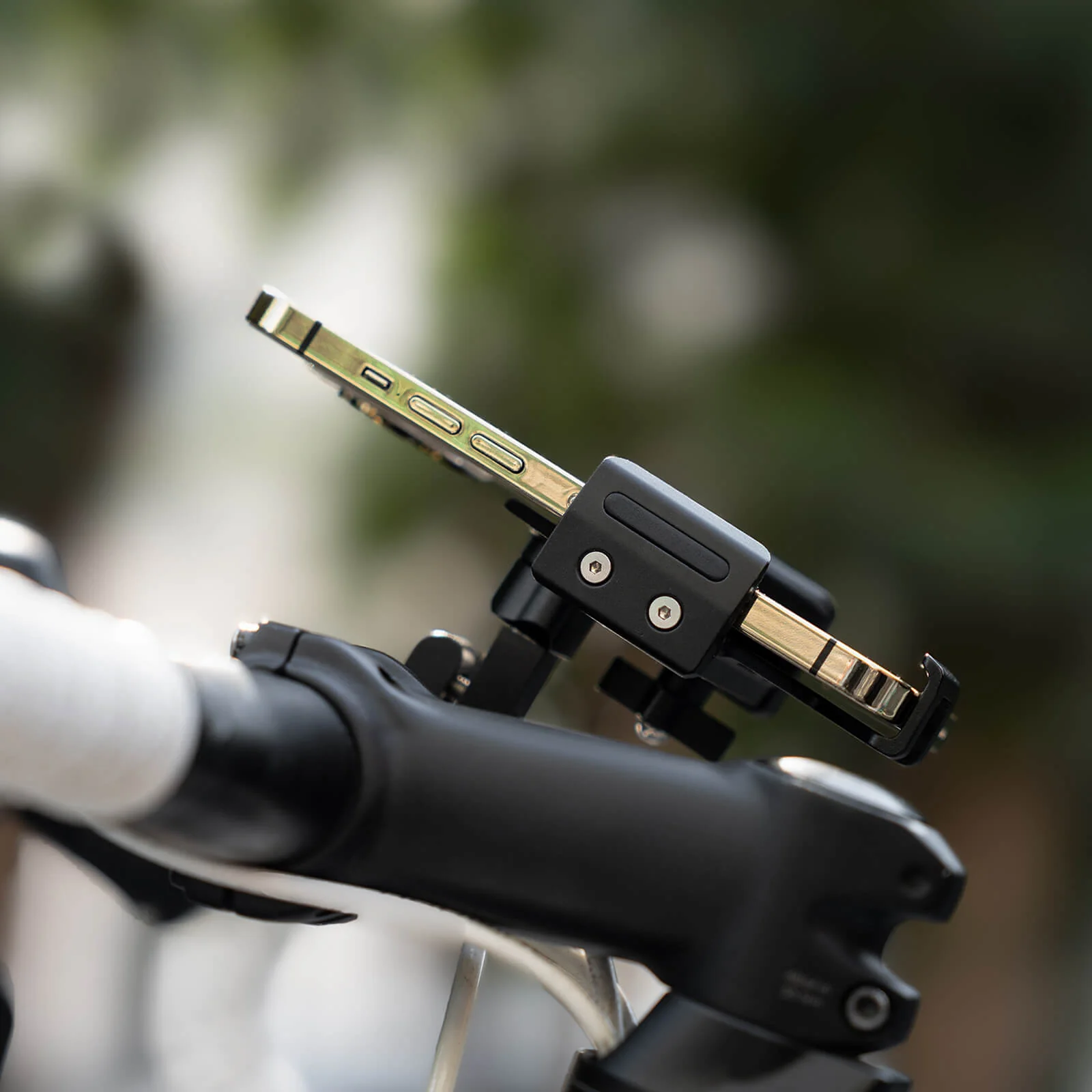 Quick Release Bike Phone Holder One-Click Auto Lock - Image 6