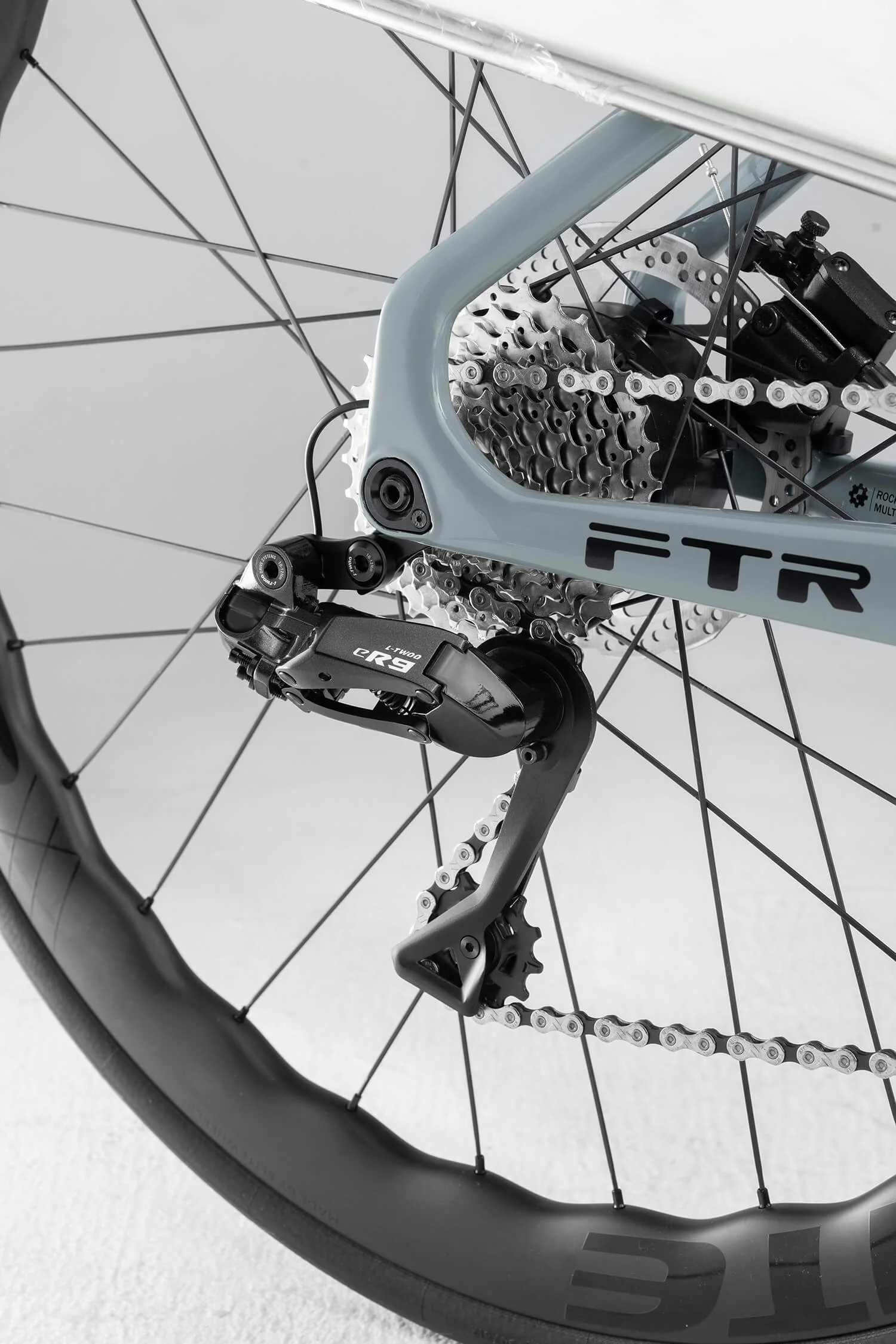 ROCKBROS FTR Lithium Electric Bike 700C - Image 5