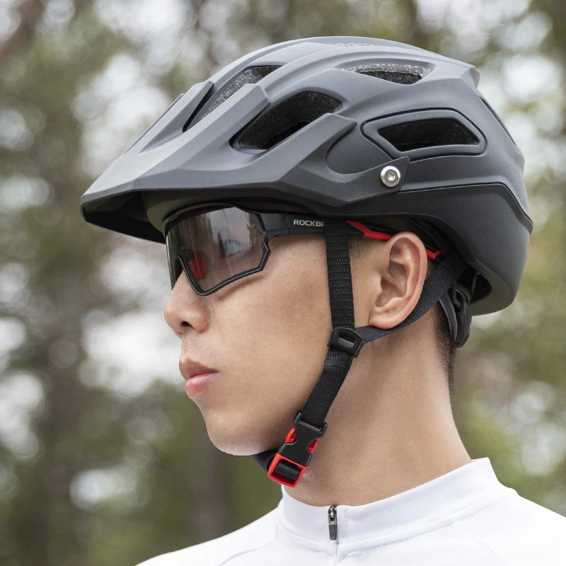 ROCKBROS Photochromic Full Frame Cycling Sunglasses - Image 12
