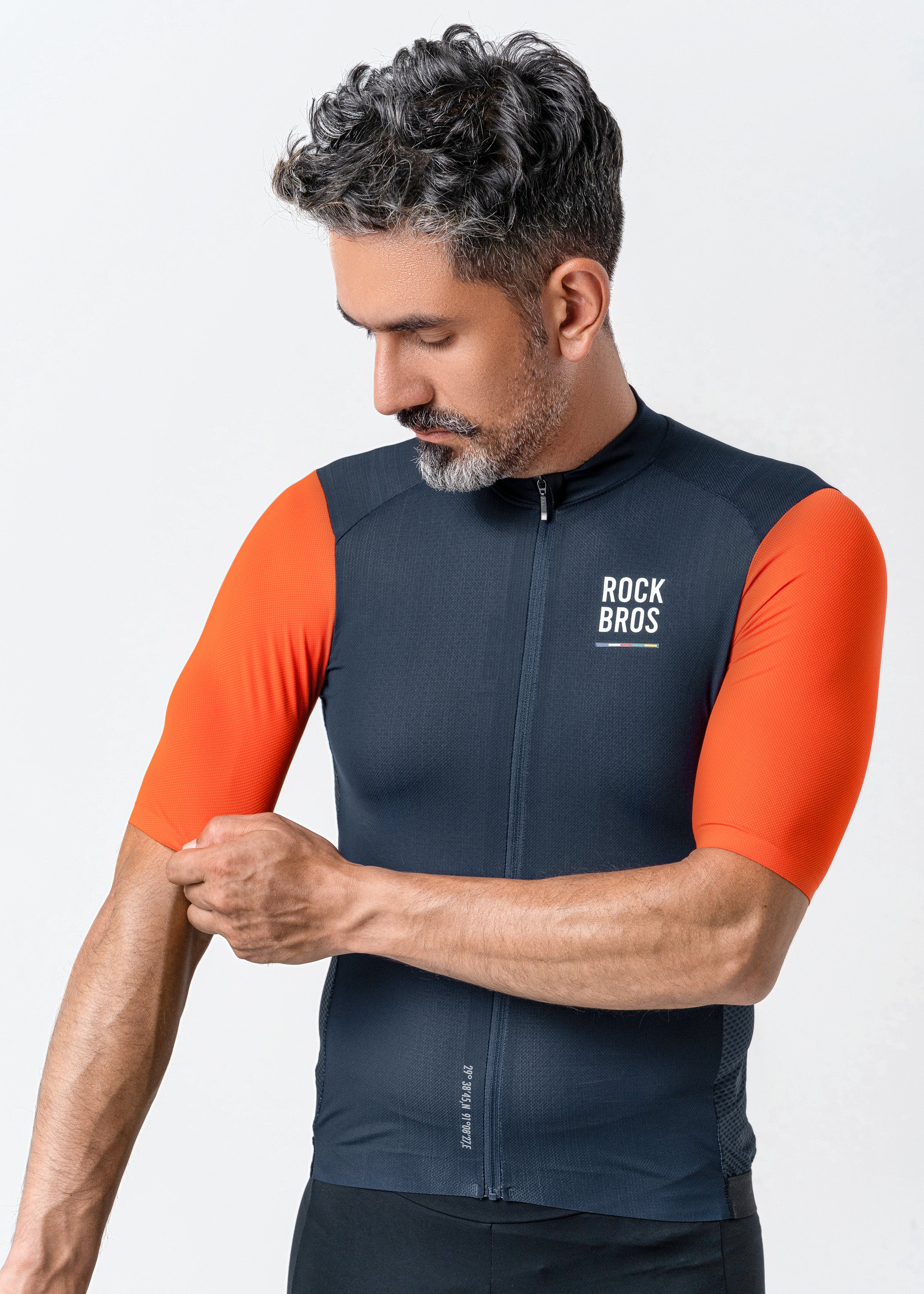 ROCKBROS ROAD TO SKY Men's Short-Sleeve Cycling Jersey in Various Colours - Image 6